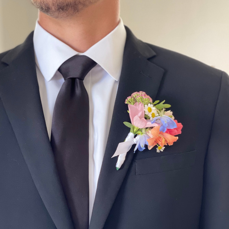 Traditional Boutonniere - Bright & Colorful - Same Day Delivery
