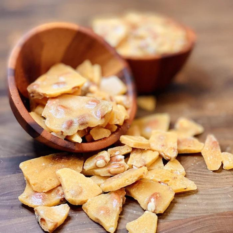 Old Dominion Peanut Brittle 6oz - Same Day Delivery